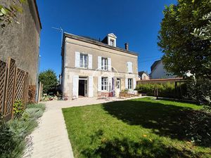 Vente maison 7 pièces 130 m² à Vendome (41100)  523 950 €