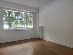 Location appartement 3 pièces 72 m² à Blois (41000)  780 €