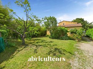 Maison de luxe à vendre dans le quartier Zone Urbaine