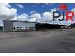 Local d'activités à louer