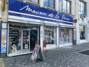 Mme. Alexandra Sarrazin