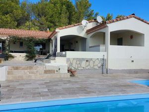 Charmante villa avec vue imprenable à Najac (Siran) – entièrement meublée  idéale pour...