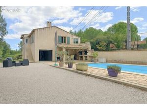 Villa 6 pièces 137 m²