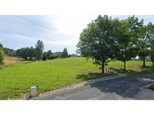 Vente terrain 1028 m² à Allassac (19240)  26 992 €