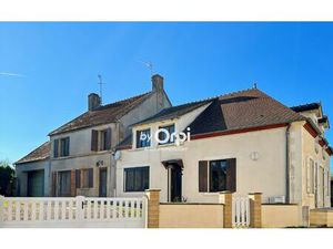 Maison Le Brethon m² T-7 à vendre  81 000 €