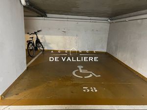 Place de parking Rueil-Malmaison 20 m2