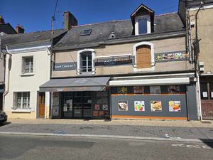 Vente Immeuble à Sablé-Sur-Sarthe Centre (72300) : à vendre / 262m² Sablé-Sur-Sarthe Centr