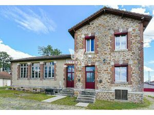 Maison - Pageas - 4piece(s) - 134 900€