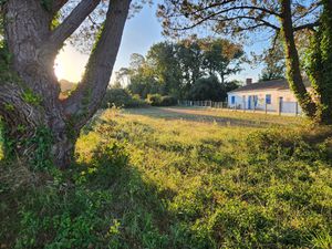 Superbe parcelle  1048 m2 quartier résidentiel au calme