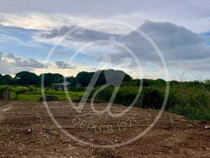 À VENDRE : TERRAIN CONSTRUCTIBLE À PORT-LOUIS - 110 127 €