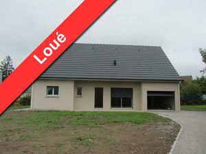 Location Maison 4 pièces 93m² LANOBRE 15270