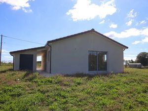 Vente maison 4 pièces 85 m² à Peyrilhac (87510)  202 920 €