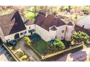 La Maison du Bailly - Demeure de prestige Etrabonne