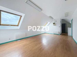 Vente Bureaux et commerces à Coutances (50200) : à vendre / 55m² Coutances