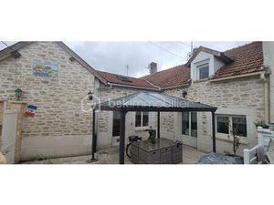 Maison de 224 m² à Trepail