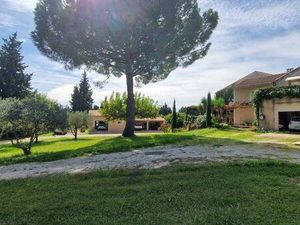 Propriété 800 m²  habitation  locatif et dépendances  sur 7800 m².