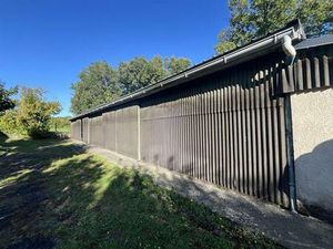 Location local d'activités MONTAMISE 185 m²