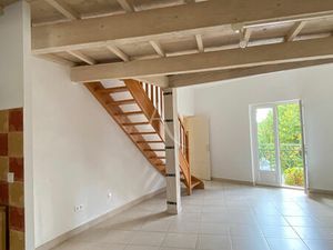 Location Appartement 4 pièces 96m²