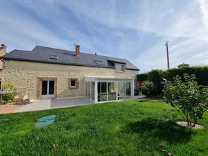 Vente maison 5 pièces 153 m² Artenay (45410)