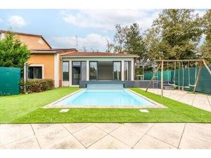 Maison de luxe de 6 pièces en vente à Saint-Genis-les-Ollières  Auvergne-Rhône-Alpes