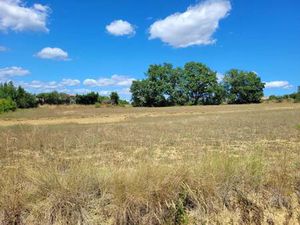 Terrain constructible viabilisé à vendre