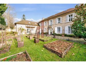 Vente maison 10 pièces 381 m² à Fontainebleau (77300)  1 450 000 €