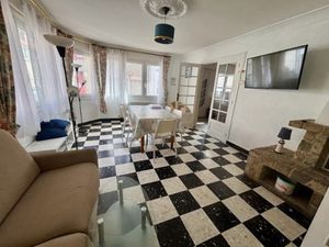Location meublée maison 4&#x2F;5 pièces 106 m² à Etaples (62630)  980 €