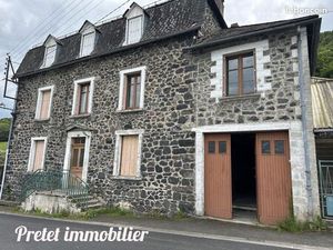 Immeuble 297 m² Neussargues en Pinatelle