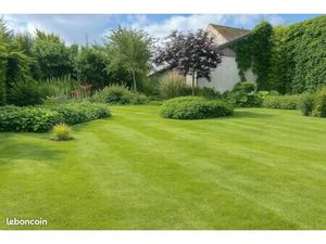 Terrain 688 m² Falaise