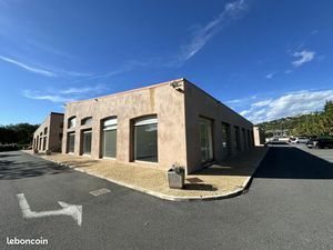 Murs commerciaux 491 m² Montauroux