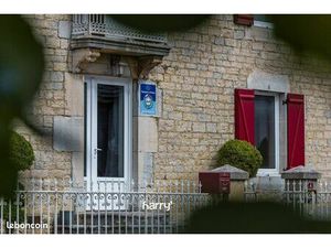 Maison 13 pièces 380 m²