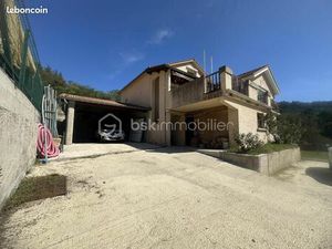 Villa 5 pièces 125 m²