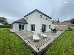 Maison 5 pièces 145 m²