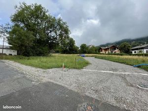 Terrain 764 m² Viuz En Sallaz