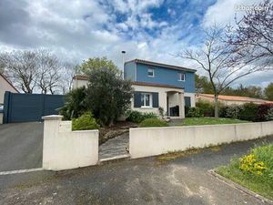 Maison 8 pièces 139 m²