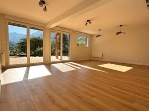 Appartement vue imprenable neuf