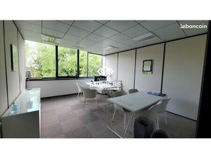 Bureaux 205 m² Epagny Metz-Tessy