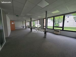 Bureaux 437 m² Epagny Metz-Tessy