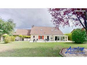 Pavillon 6 pièces 185 m²