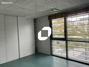 Bureaux 128 m²
