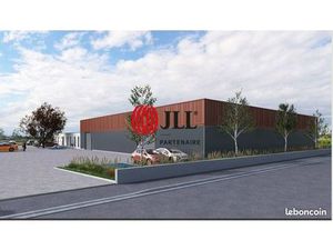 Local d'activité 1 317 m²