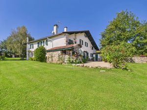 Maison 6 pièces 252 m² à vendre / acheter cambo-les-bains 64250 ? | ERA Immobilier