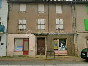 Maison de village de 120 m² à Labastide-Rouairoux