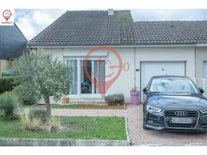 Vente maison 4 pièces 80 m² La Chapelle-Saint-Ursin (18570)