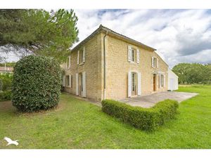 Vente maison 7 pièces 203 m² à Barzan (17120)  336 000 €