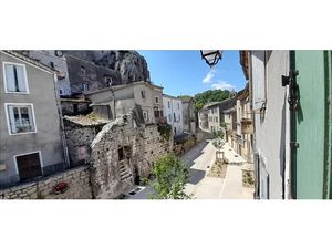 Vente maison 4 pièces 60 m² à Laroque (34190)  99 900 €