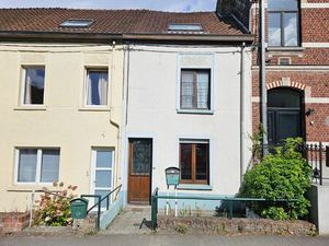 Maison à vendre avec terrasse et jardin   La Hulpe (VBD33157)