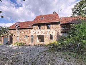 A Vendre - Saint Planchers - Maison 6 pièce(s) 165 m²