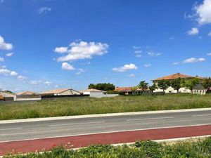 Terrain constructible viabilisé à vendre