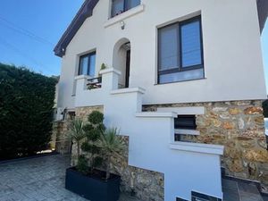 Vente maison 5 pièces 130 m² à Le Blanc-Mesnil (93150)  565 000 €